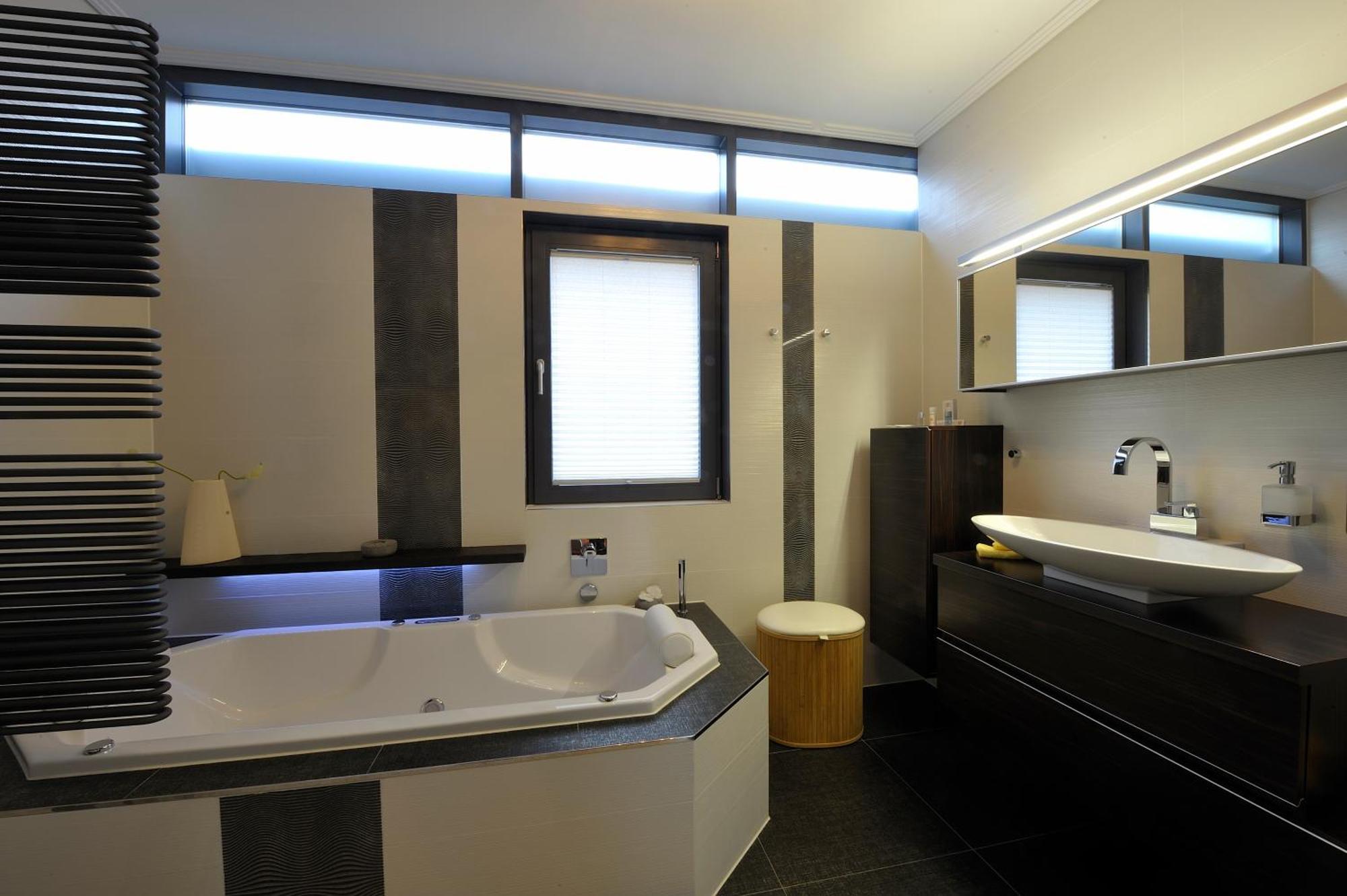 Villa Via Lapis - Panoramablick Ueber Dresden - Garten - Pool - Sauna - Luxus Oda fotoğraf