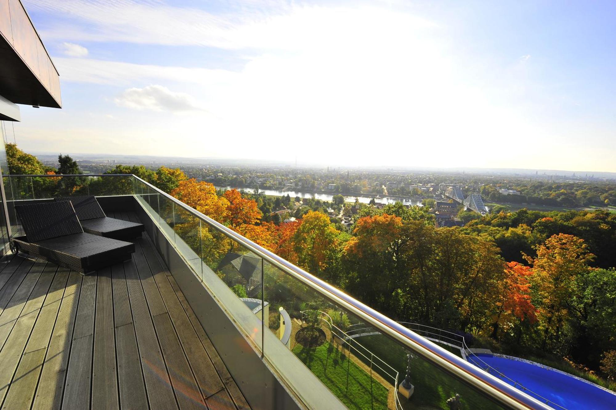 Villa Via Lapis - Panoramablick Ueber Dresden - Garten - Pool - Sauna - Luxus Oda fotoğraf